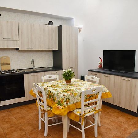 La Casa Di Nonno Peppe Villa Martina Franca Buitenkant foto